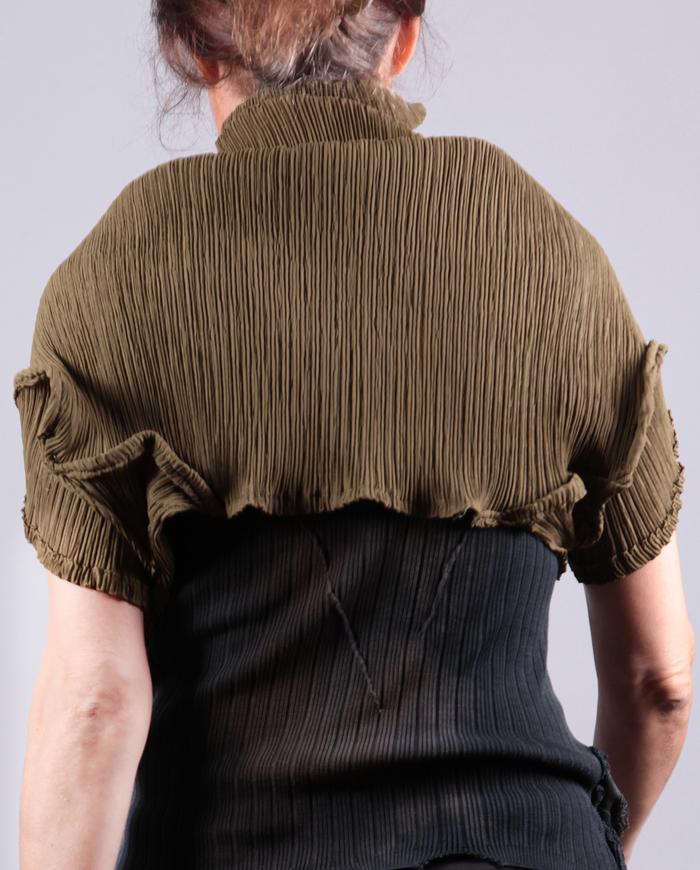 'shrug it off' pleated stretchy reversible shrug