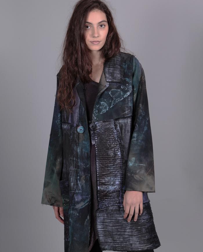 'free as a bird' feathers print mixed fabrics artful coat