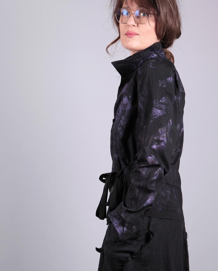 'it's a wrap' one size adjustable black and purple wrap top/jacket