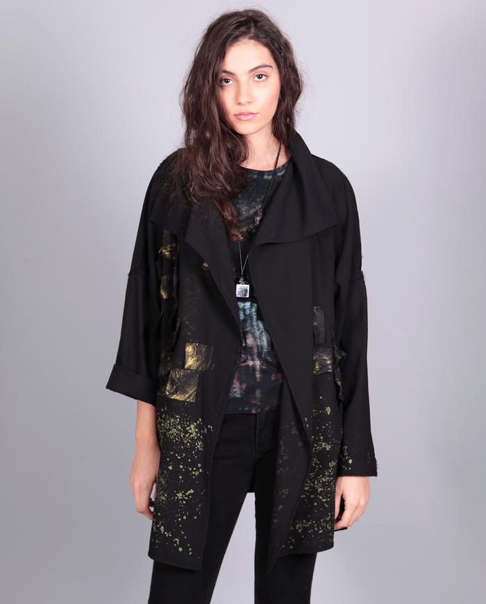 'gold leaves falling' oversized lightweight black jacket