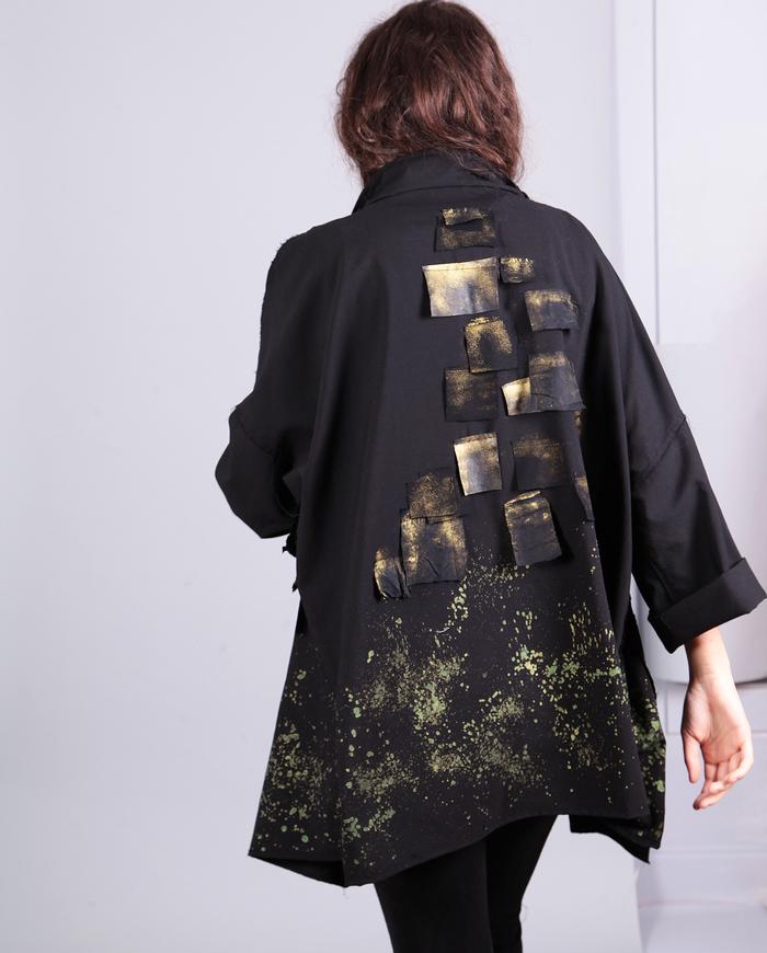 'gold leaves falling' oversized lightweight black jacket