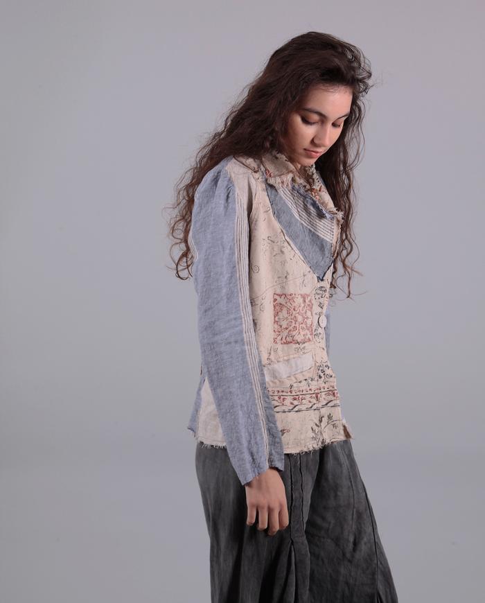 'rococo un-denim' detailed short natural jacket