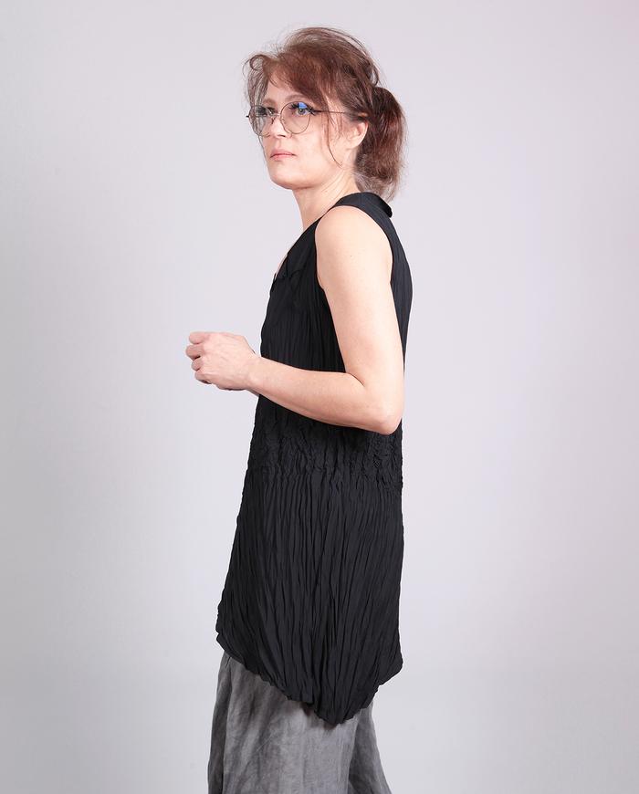 'at a slant' textured pleated asymmetrical top