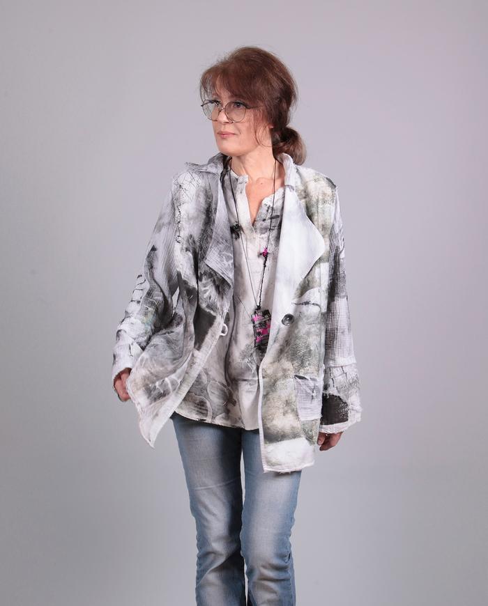 'stories in black and white' intricately painted lightweight art jacket