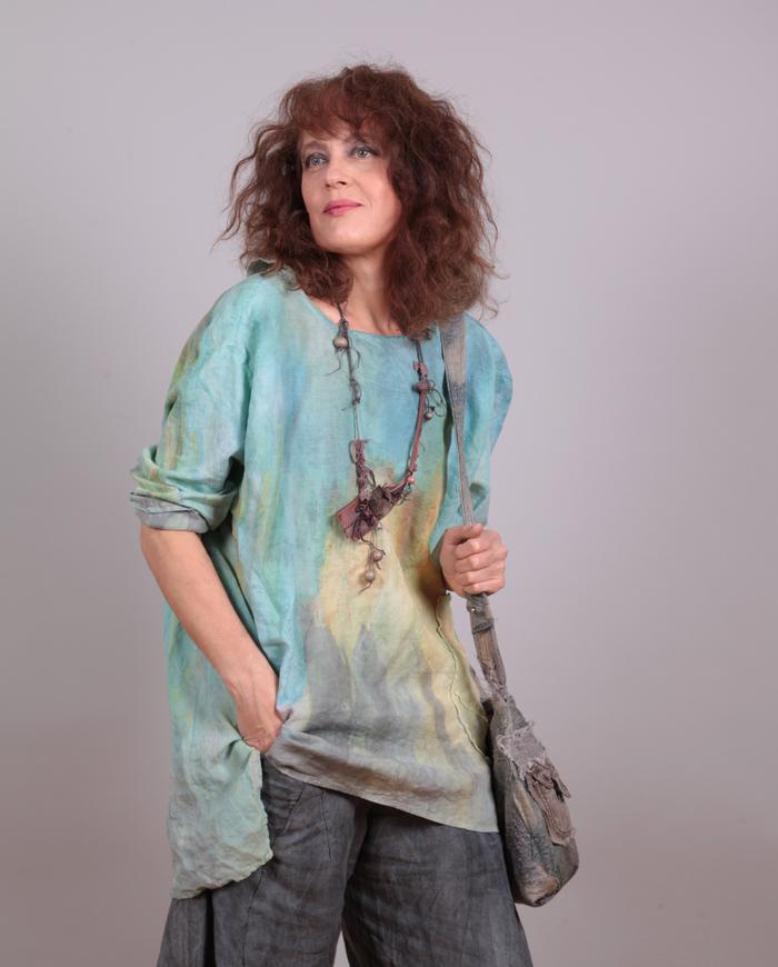 'playing in the sand' roomy one size watercolor top