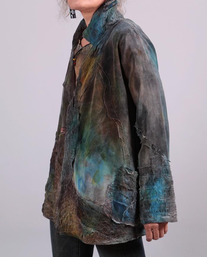 'liquid gems' detailed silk crepe jacket