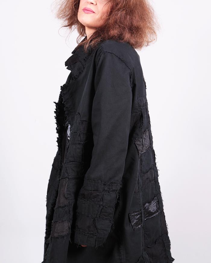 'weave me the night' all-black detailed coat/kaftan