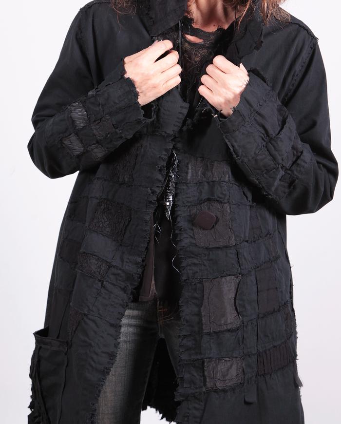 'weave me the night' all-black detailed coat/kaftan