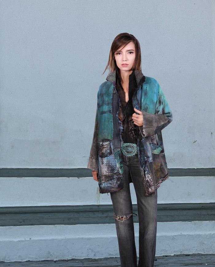 'only in vivid dreams' detailed oversized wearable art jacket