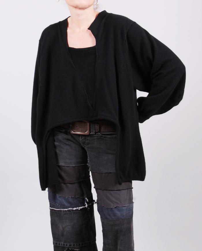 'warm me up' oversized asymmetrical black cashmere sweater
