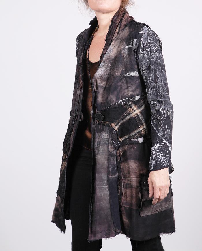 'follow the lines' kaftan length mixed fabrics black and brown jacket