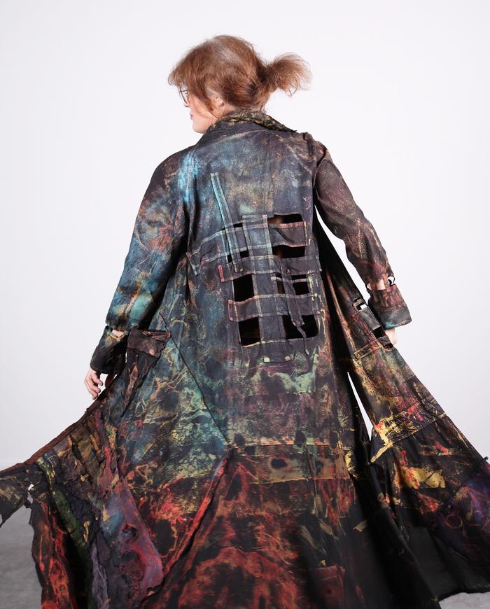 'perfect entrance' floor length award-winning duster/coat