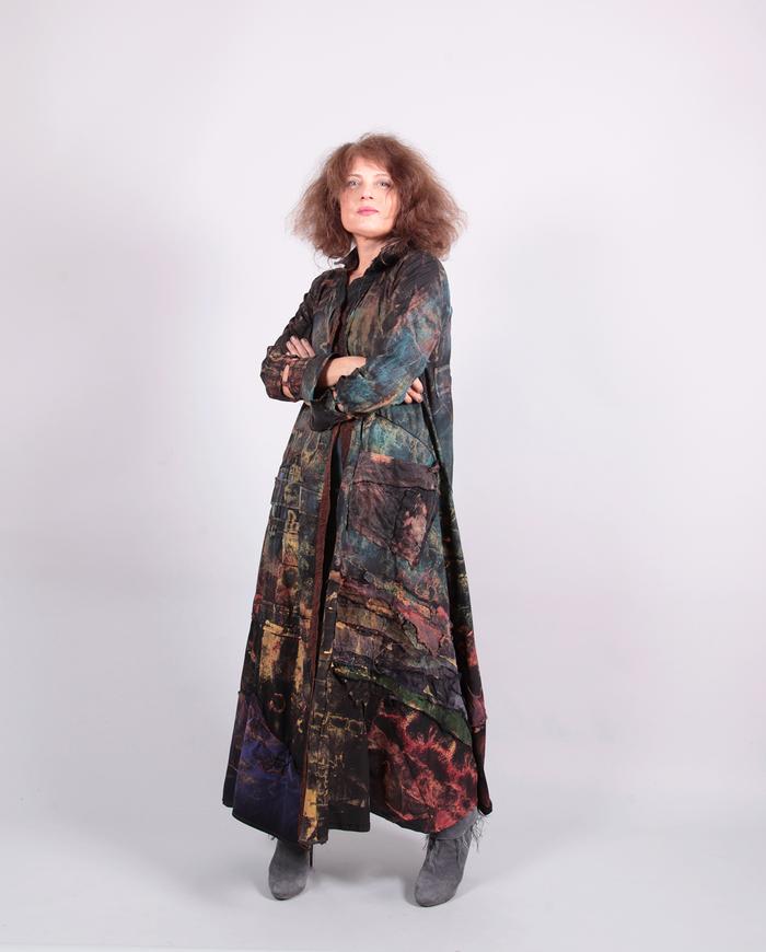 'perfect entrance' floor length award-winning duster/coat