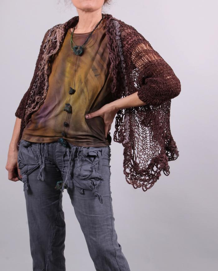 'sleeves-to-go' asymmetrical hand-knitted shrug/cardigan