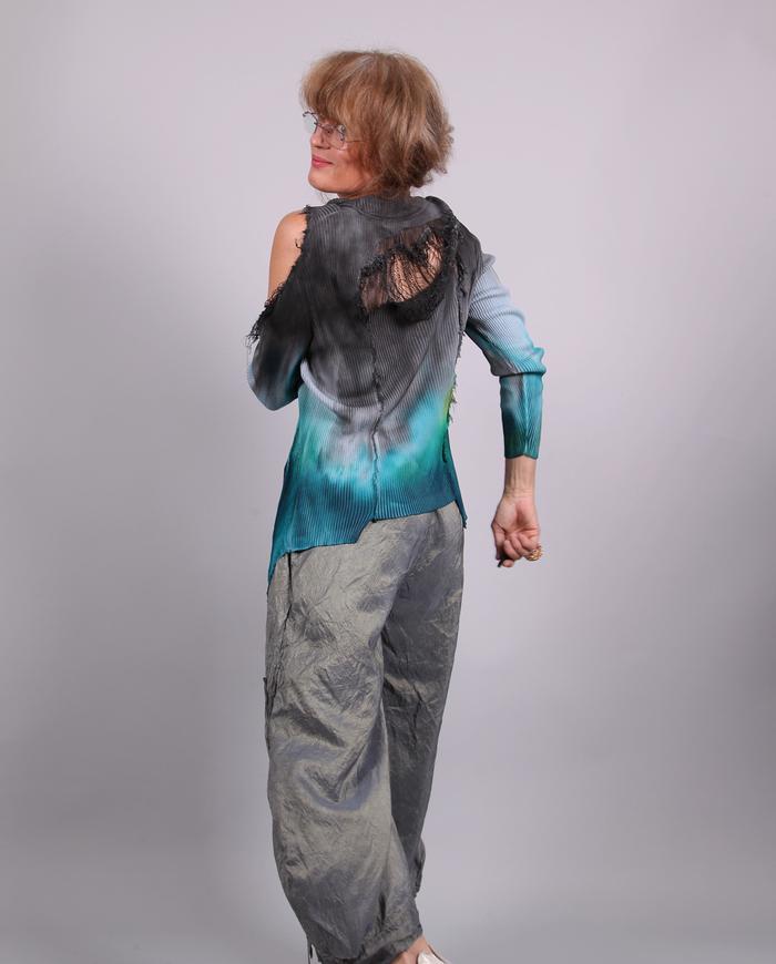 'a super thin slice' silk pants with 3 pockets