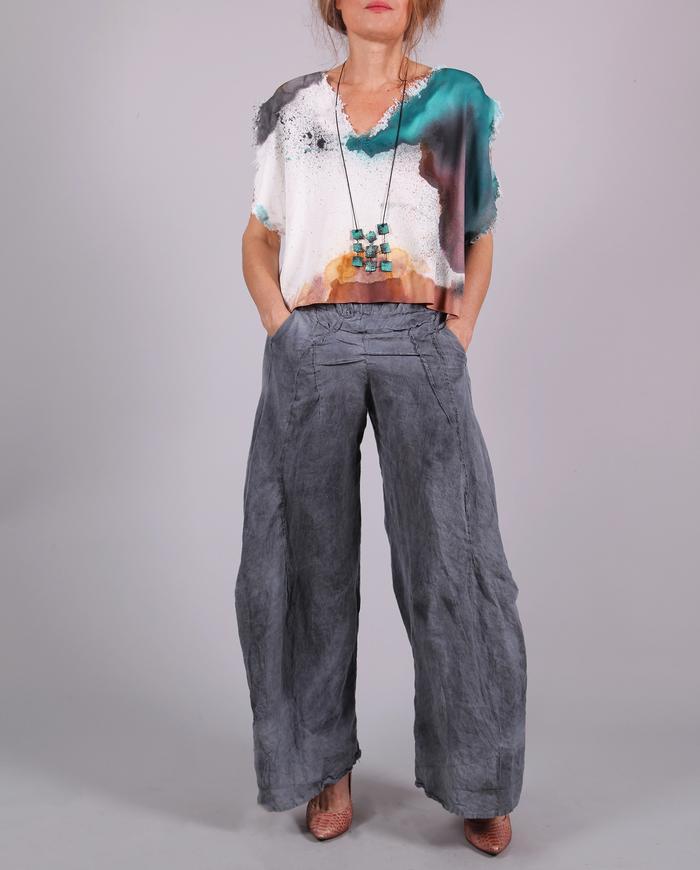 'cutting loose' cropped stretchy knit watercolor top