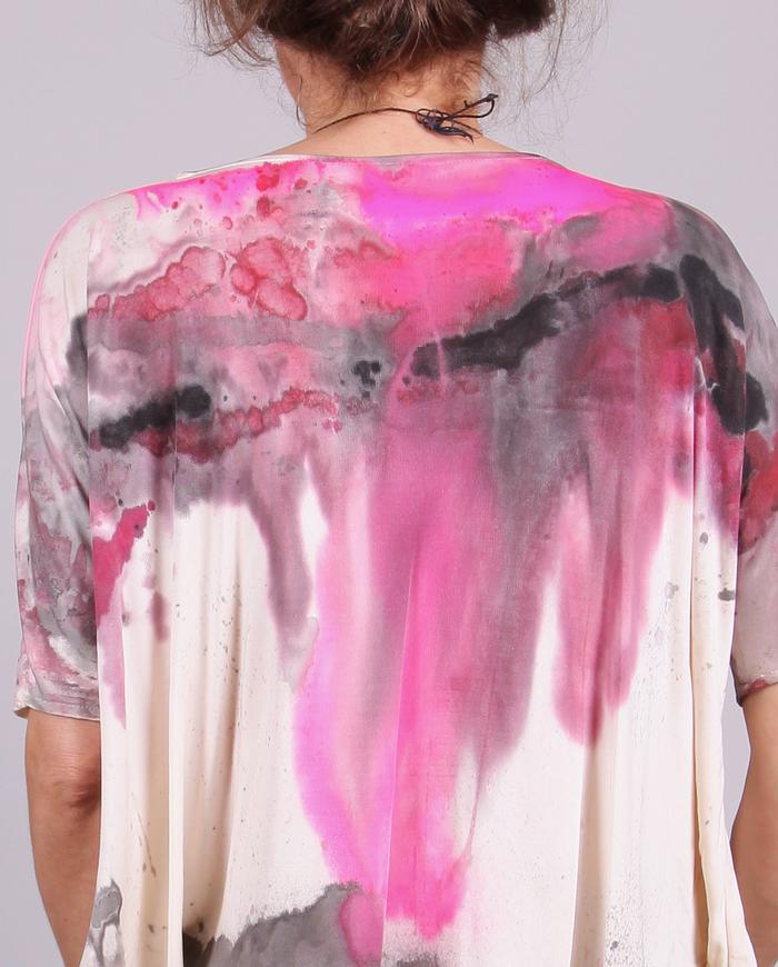 'plunge into pink' loose-fitting one size knit silk top