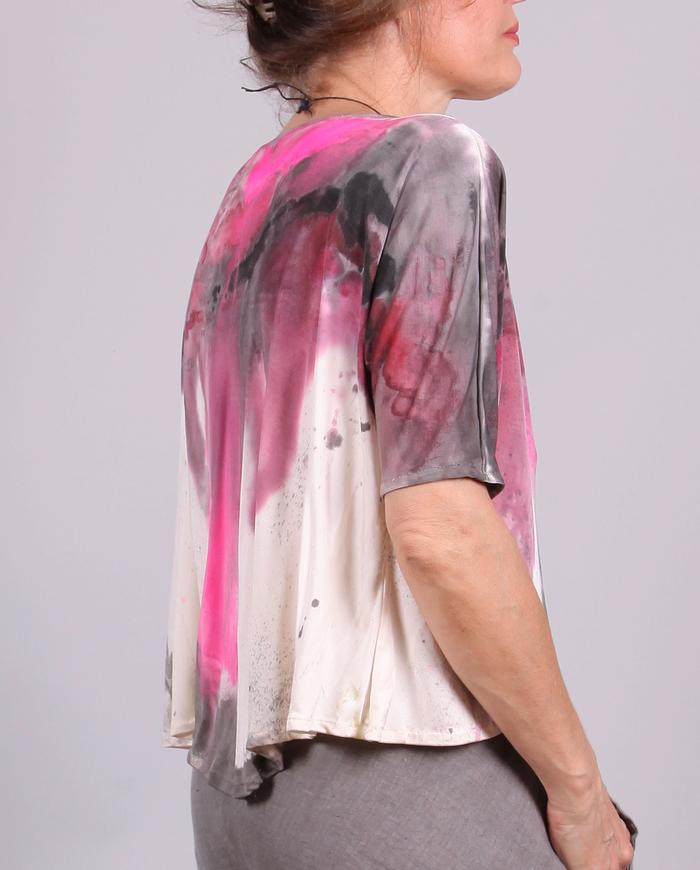 'plunge into pink' loose-fitting one size knit silk top