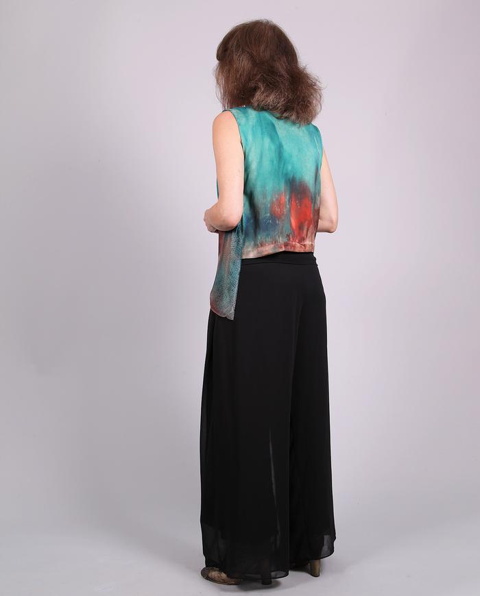 'like forest fire' high-low sleeveless silk blouse