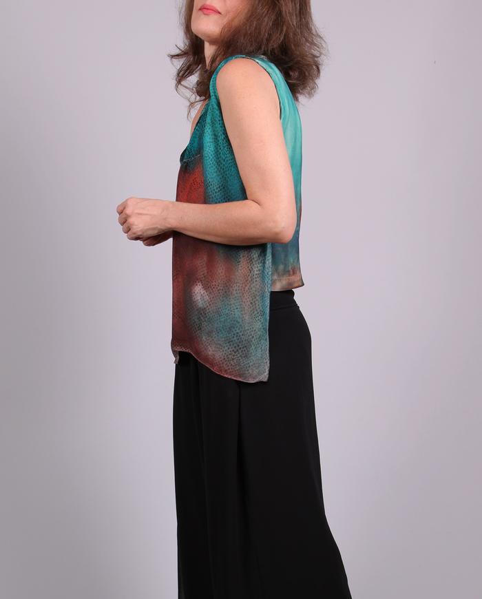 'like forest fire' high-low sleeveless silk blouse