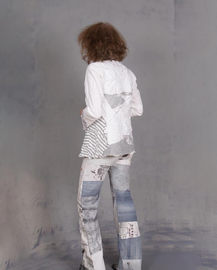 'along the lines' fitted structured white jacket