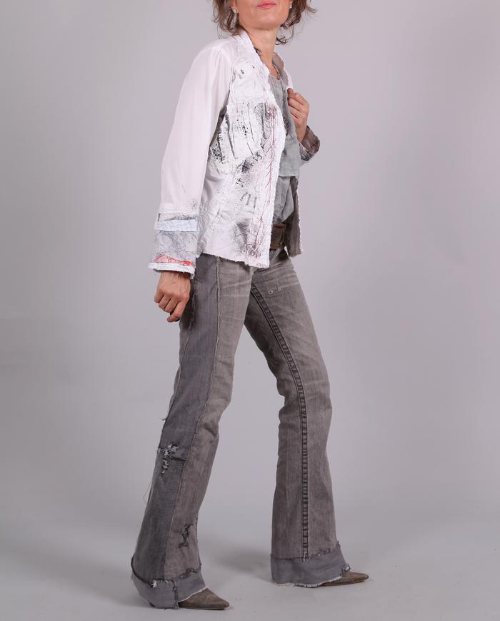 'le petite folie' fitted textured white jacket
