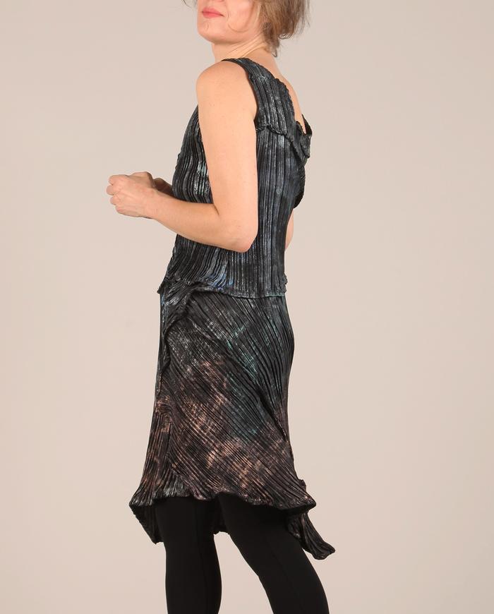 'pleat me a sculpture' avant-garde sculptural asymmetrical metallic-over-black dress